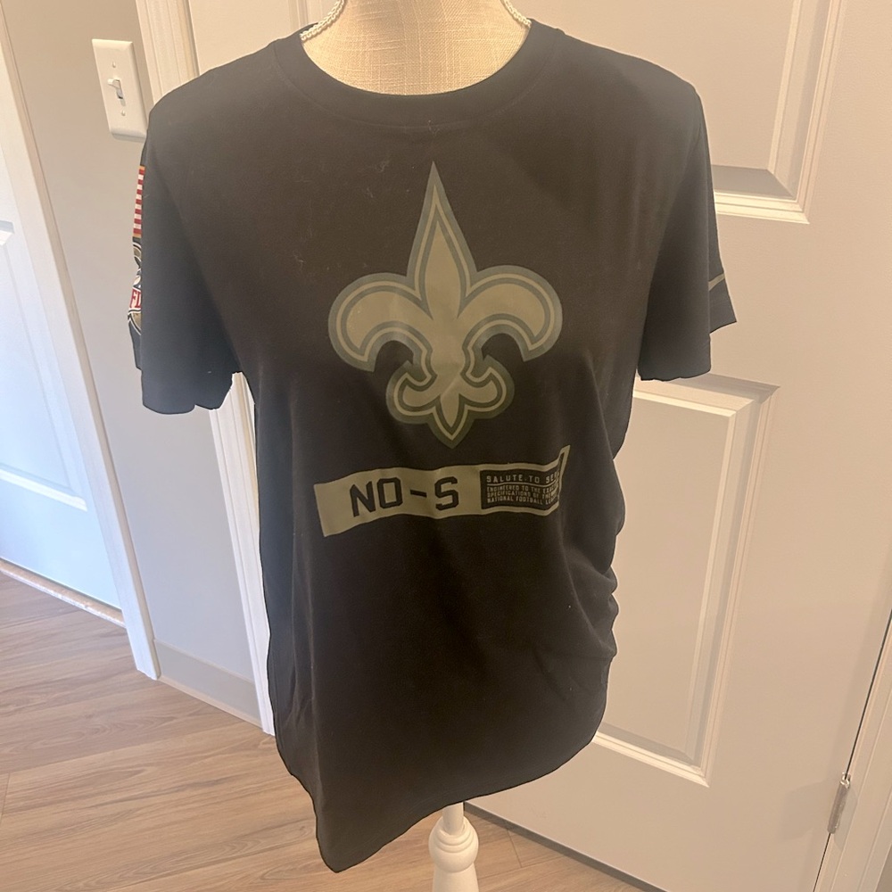 ⚜️SAINTS⚜️ Women’s Black Nike Military Appreciation Tshirt. NEW without tags